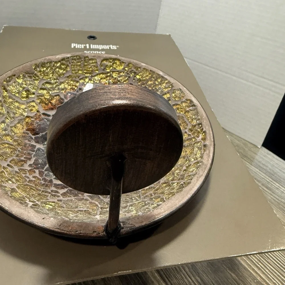 PIER ONEMosaic Round Crackle Gold Tan Glass and Metal‎ Wall Sconce Candle Holder
